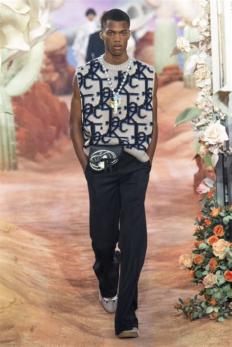 dior men summer 21|Dior Summer 2021 Men's Fashion Show Review .